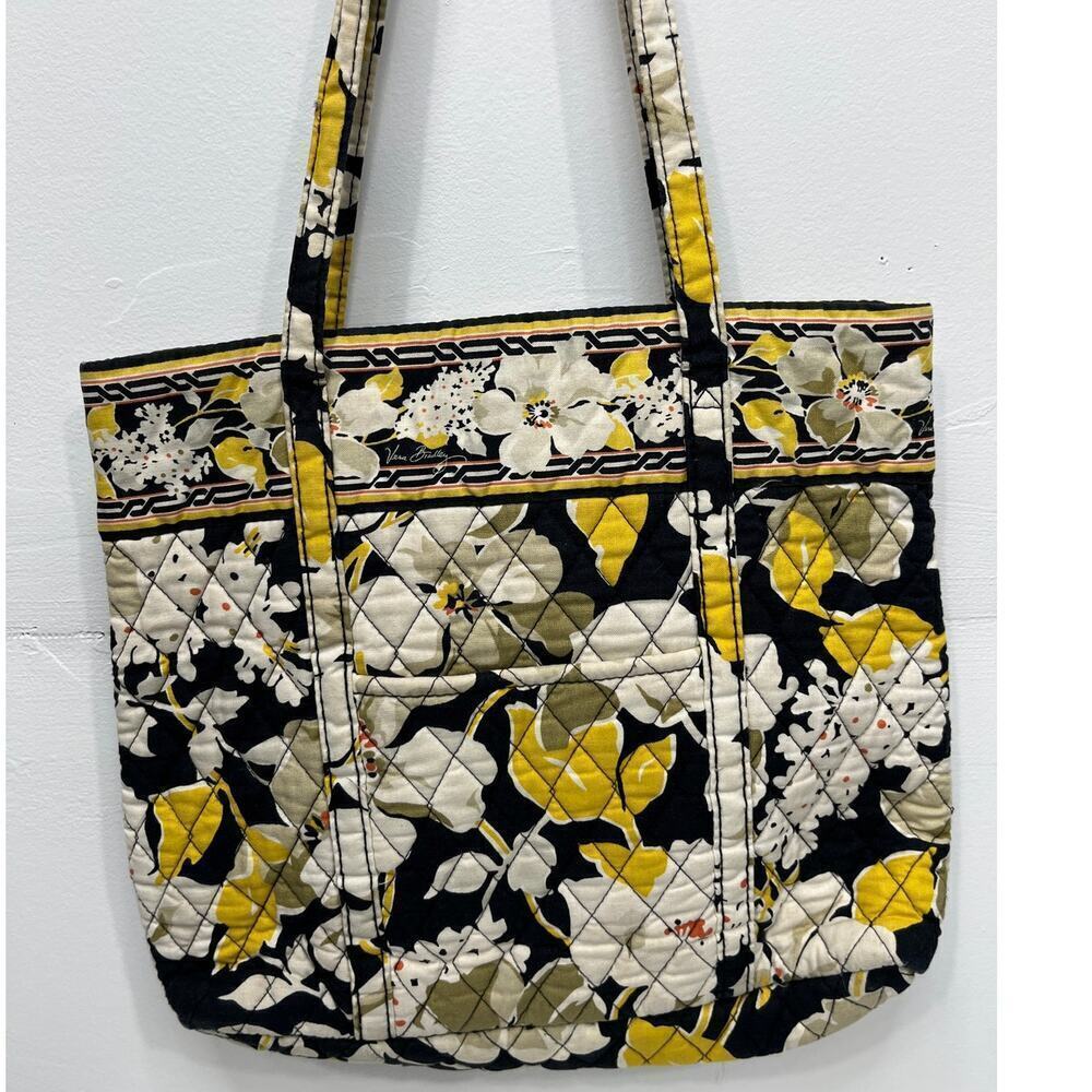 Vera Bradley Yellow, White, Black Hand Bag